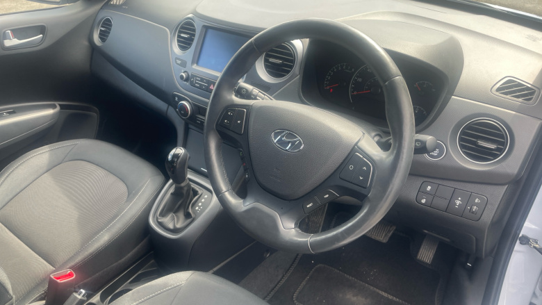 Hyundai i10 1.2 Premium SE 5dr Auto Petrol Hatchback